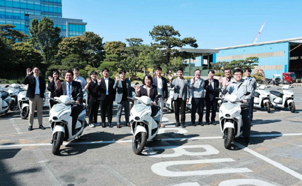 [포토] 울산시,3일 산업단지 내 이륜차 전동화 전환 업무 체결식 가져