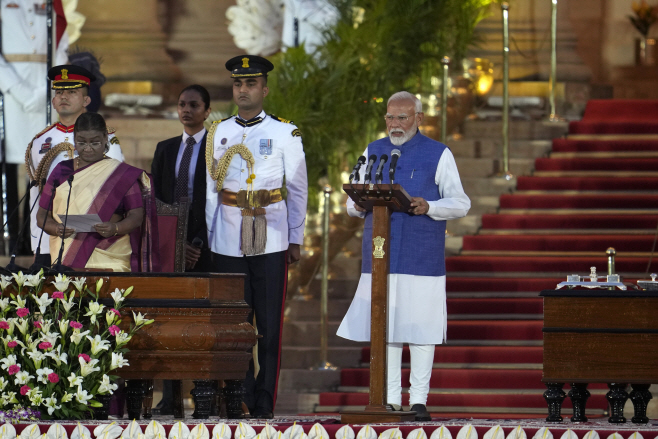 APTOPIX India Prime Minister Modi <YONHAP NO-1584> (AP)