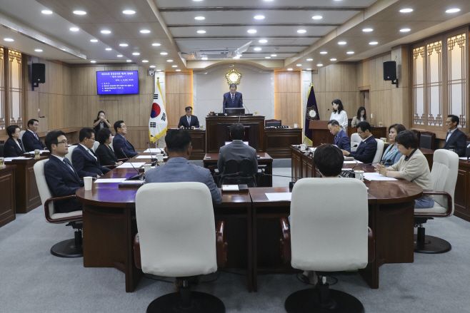 제304회 제1차 정례회 사진대지-1