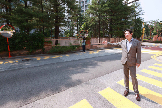 대지중학교 반사경