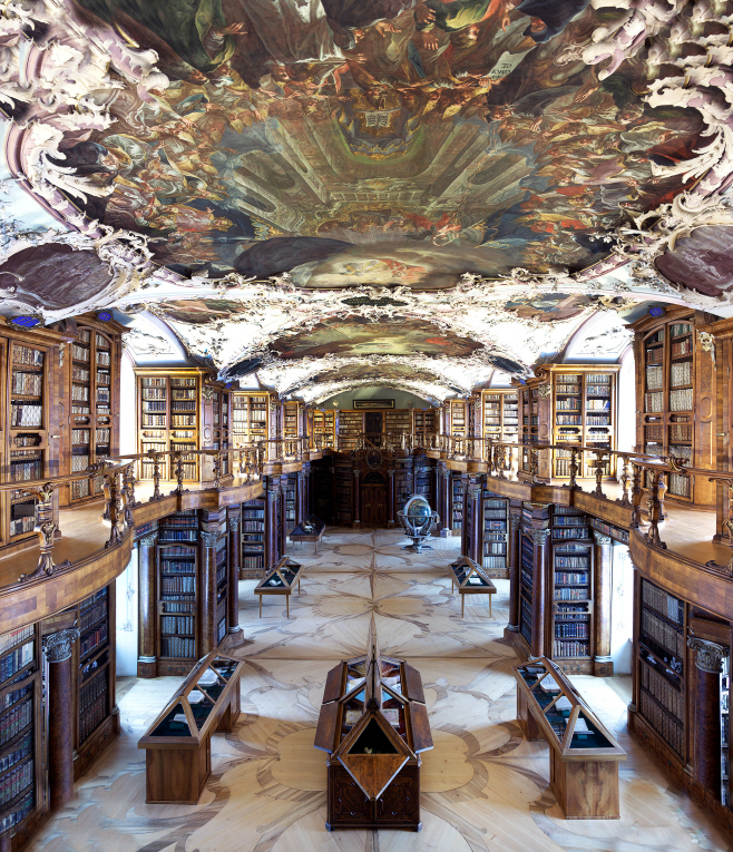 칸디다 회퍼_Stiftsbibliothek St.Gallen III 2021