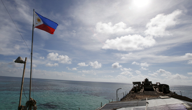 SOUTHCHINASEA-PHILIPPINES/CHINA <YONHAP NO-2983> (REUTERS)