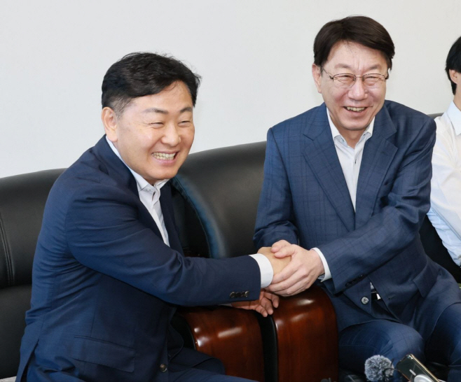 김관영 전북특별자치도지사 전주시 방문 1