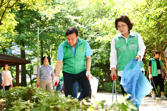 1.(사진)새마을 대청소(1)