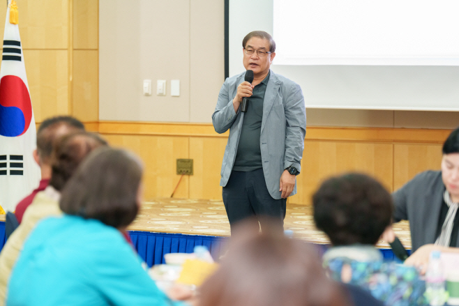 사진1. 김한성 본부장 인삿말 모습