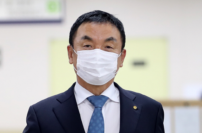 도이치모터스 권오수 전 회장 재판 출석