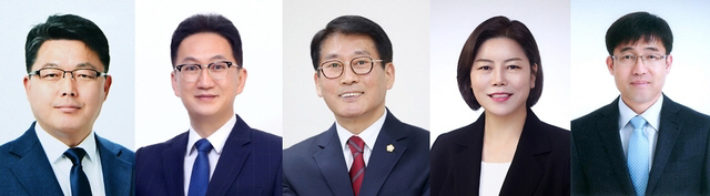사진왼쪽부터 김원주, 최용철, 김윤철, 전윤미, 박형배 의원