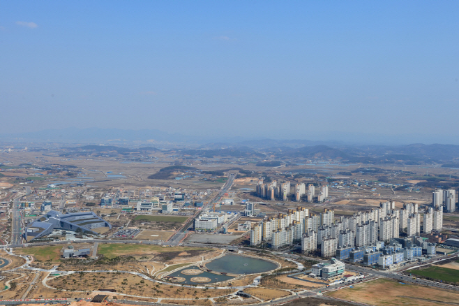 내포전경