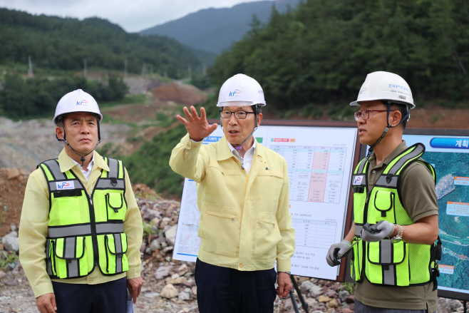 이병호 사장 2023년 우기때 현장점검 사진 (9)