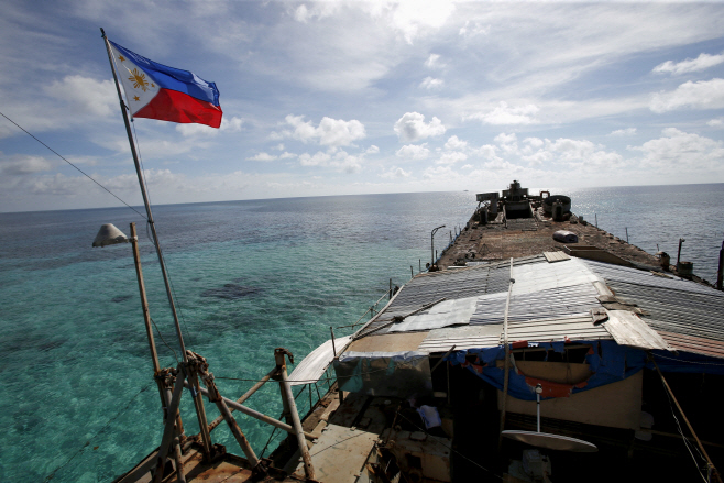 SOUTHCHINASEA-PHILIPPINES/USA <YONHAP NO-2034> (REUTERS)