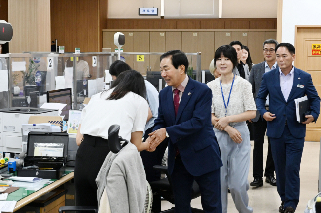 1.읍면 민원업무 직원과 소통간담회1