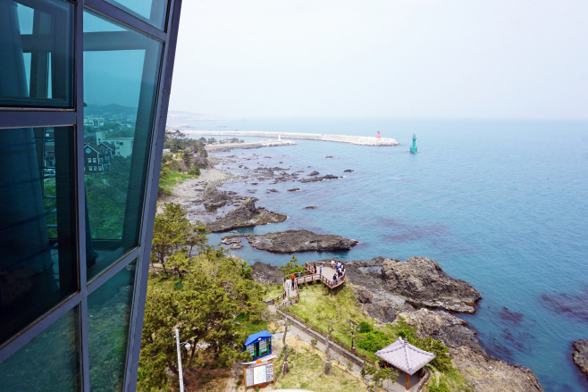 4. 주상절리 파도소리길 전망대에서 내려다 본 전경