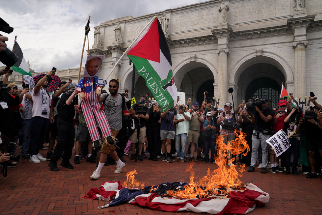 ISRAEL-PALESTINIANS/USA-NETANYAHU-PROTESTS