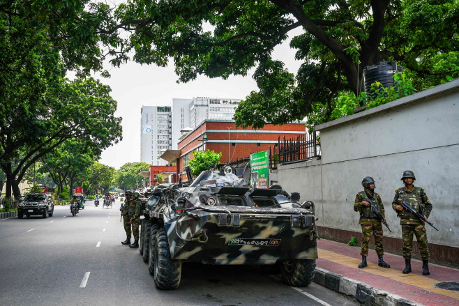 BANGLADESH-PROTEST-SECURITY <YONHAP NO-8056> (AFP)