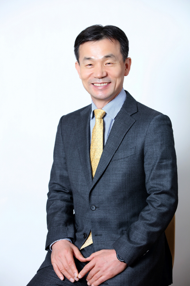 [이미지] 애큐온캐피탈 이중무 대표이사
