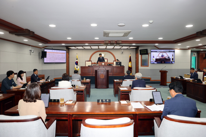 08-02 진안군의회, 제293회 임시회 폐회