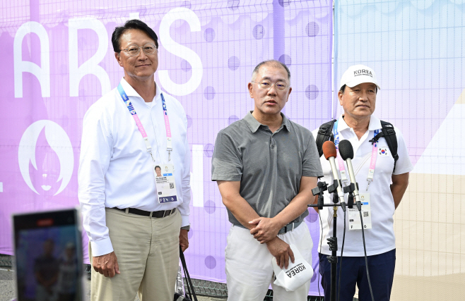 240805_양궁 전종목 석권 후 정의선 회장 인터뷰2