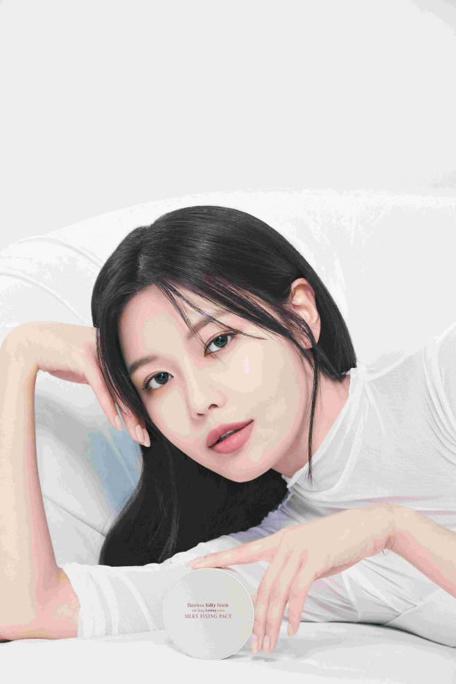 에이지투웨니스 실키 픽싱 팩트_모델컷