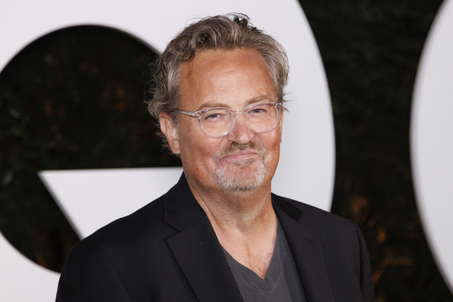 Matthew Perry <YONHAP NO-0528> (Willy Sanjuan/Invision/AP)