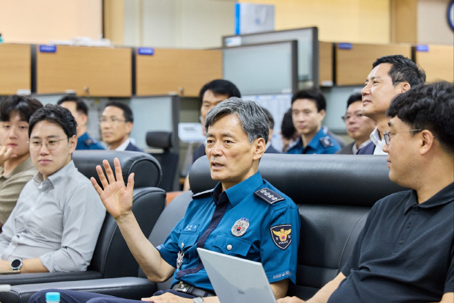 조지호 경찰청장 첫 기자간담회