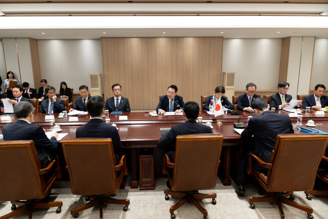 윤석열 대통령, 기시다 일본 총리와 정상회담