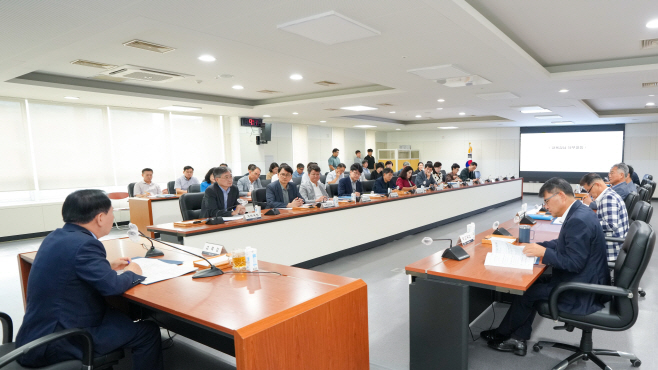 충남교육청, 예산 운용 관련 긴급현안 회의 개최