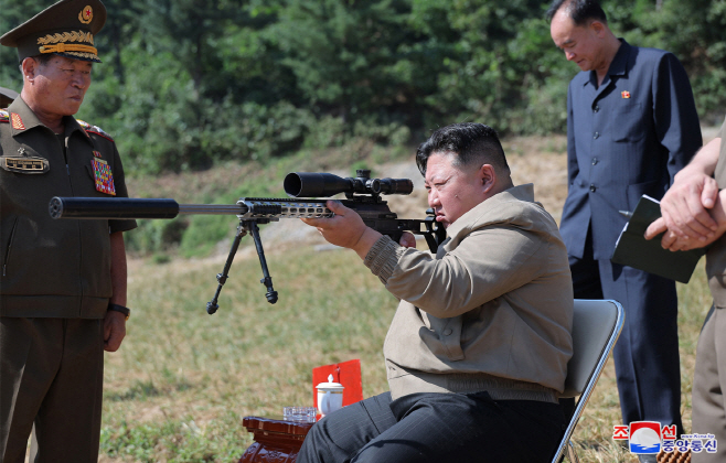 김정은, 특수작전무력 훈련기지 시찰