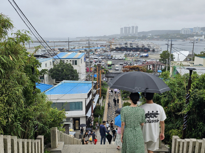 추석 연휴 기간 '동백꽃 필 무렵' 속 드라마 배경 장소인 구룡