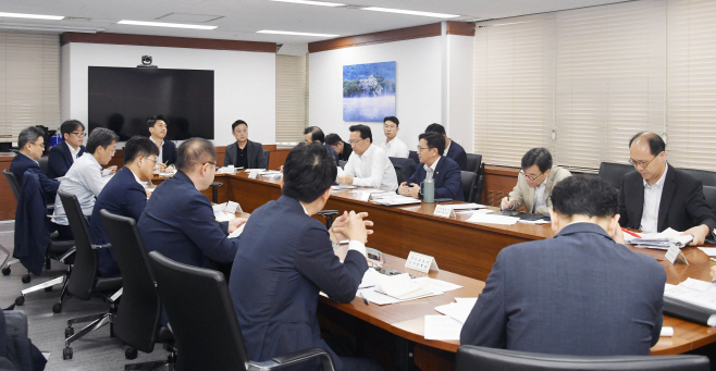 김범석 차관, 부동산 시장 및 공급상황 점검 전담반 회의 주재