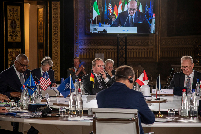 ITALY-G7-DEFENCE-DIPLOMACY-SUMMIT