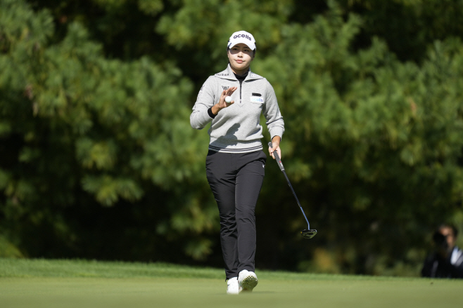 South Korea LPGA Golf <YONHAP NO-4504> (AP)