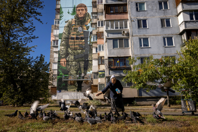 UKRAINE-CRISIS/MURALS