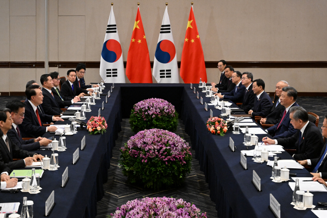 윤석열 대통령, 시진핑 주석과 한중 정상회담