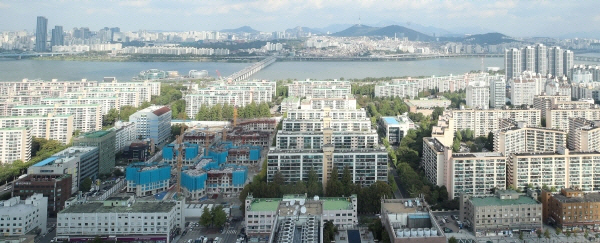 서울 강남구 일대 아파트 밀집지역 전경