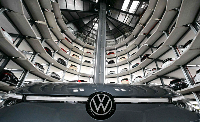 GERMANY-ECONOMY-BUSINESS-AUTOMOBILE-VOLKSWAGEN