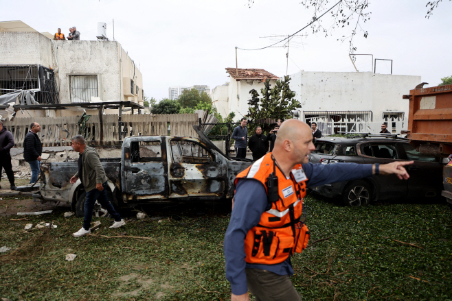 ISRAEL-PETAH TIKVAH-LEBANON-ROCKET ATTACK