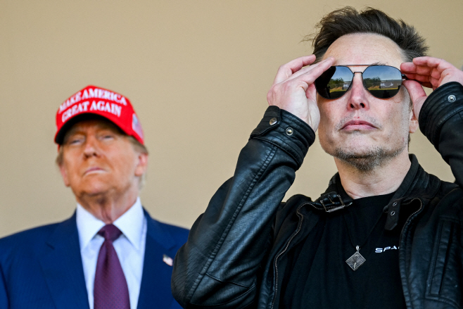 USA-TRUMP/MUSK-X