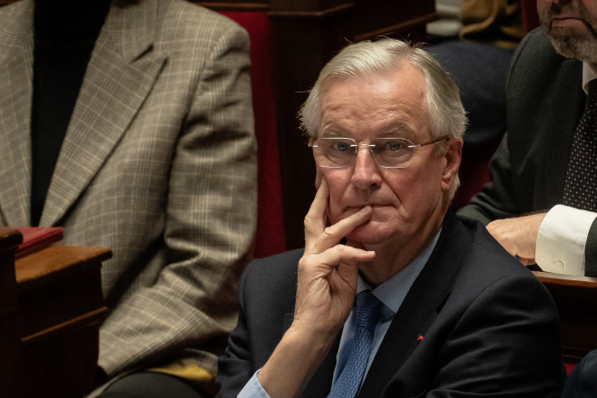 FRANCE-PARIS-PM-BARNIER-NO-CONFIDENCE VOTE-OUSTED