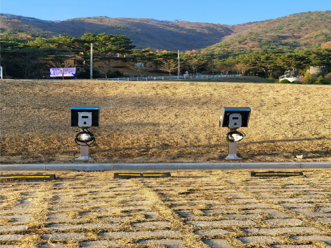 예산군 봉수산수목원, 지구 내 전기차 충전기 설치