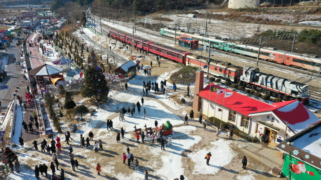 2022-2023 한겨울 분천 산타마을 (1)