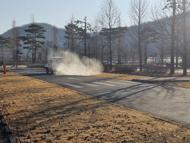 인근지역 조류인플루엔자(AI) 발생으로 예산황새공원 전면 폐쇄