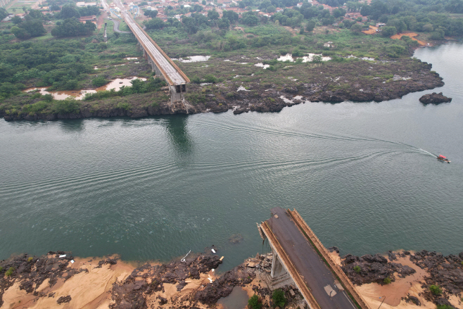 BRAZIL-BRIDGE/ <YONHAP NO-0066> (REUTERS)