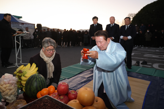 0101 함안군 2025 을사년 해맞이 행사 개최3