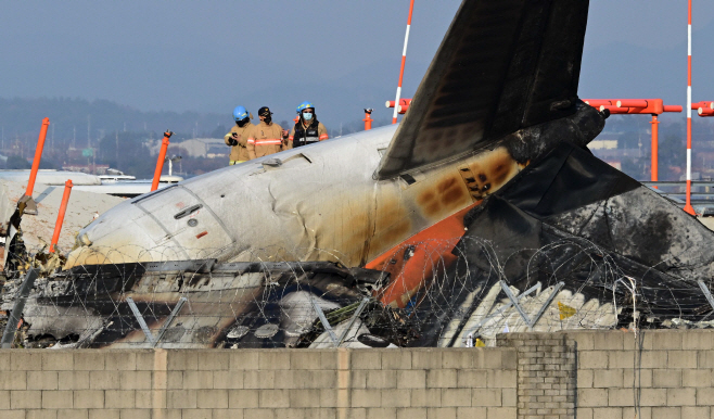 무안 공항 사고현장-20