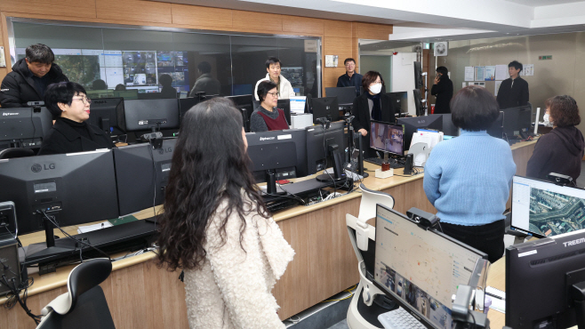 김보라 안성시장, 새해맞이 비상근무자 격려 방문