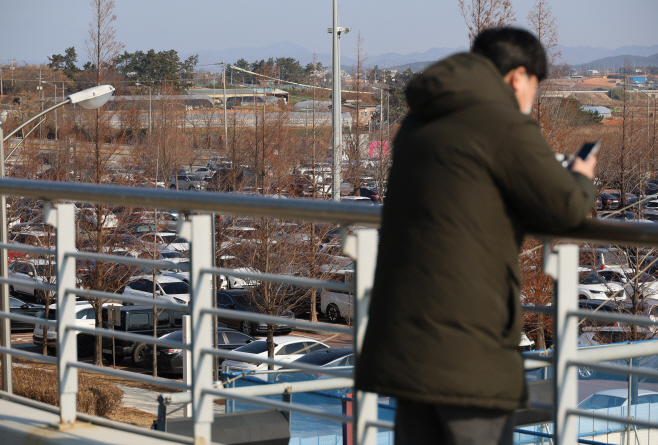 만차 상태인 무안국제공항 주차장