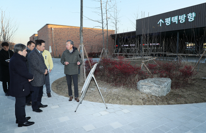 정장선 평택시장 평택호휴게소 방문