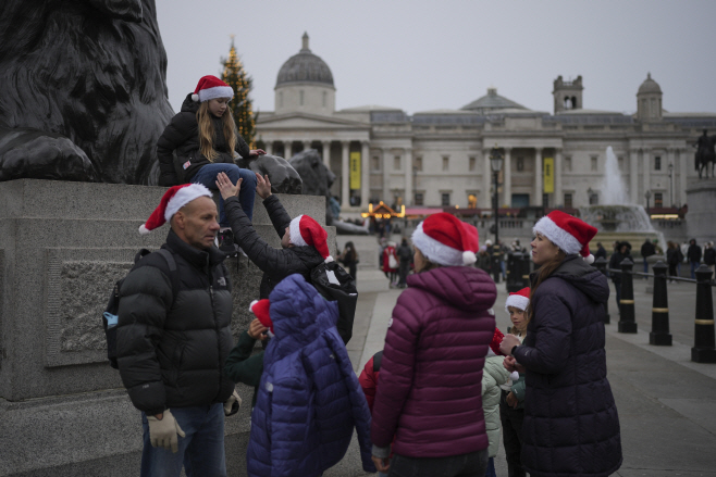 Britain Daily Life <YONHAP NO-0007> (AP)