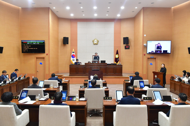 완주군의회, 을사년 새해 첫 임시회 개최 (1)fffff