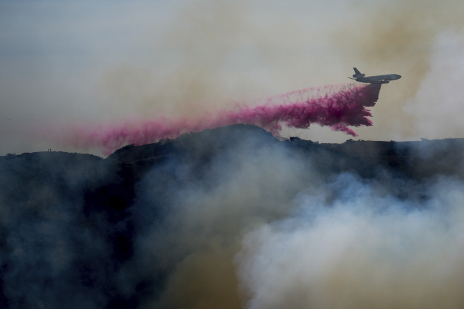 California Wildfires Fire Retardant